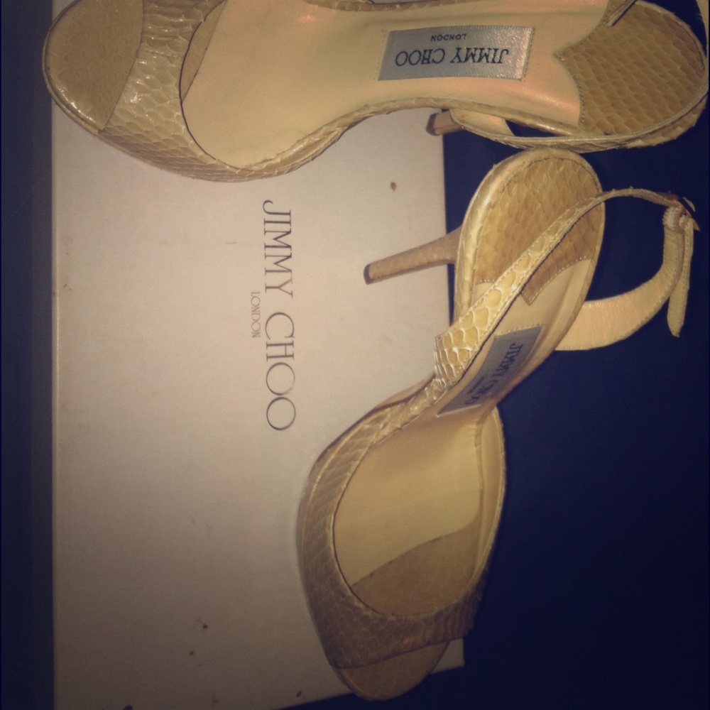 Jimmy choose heels